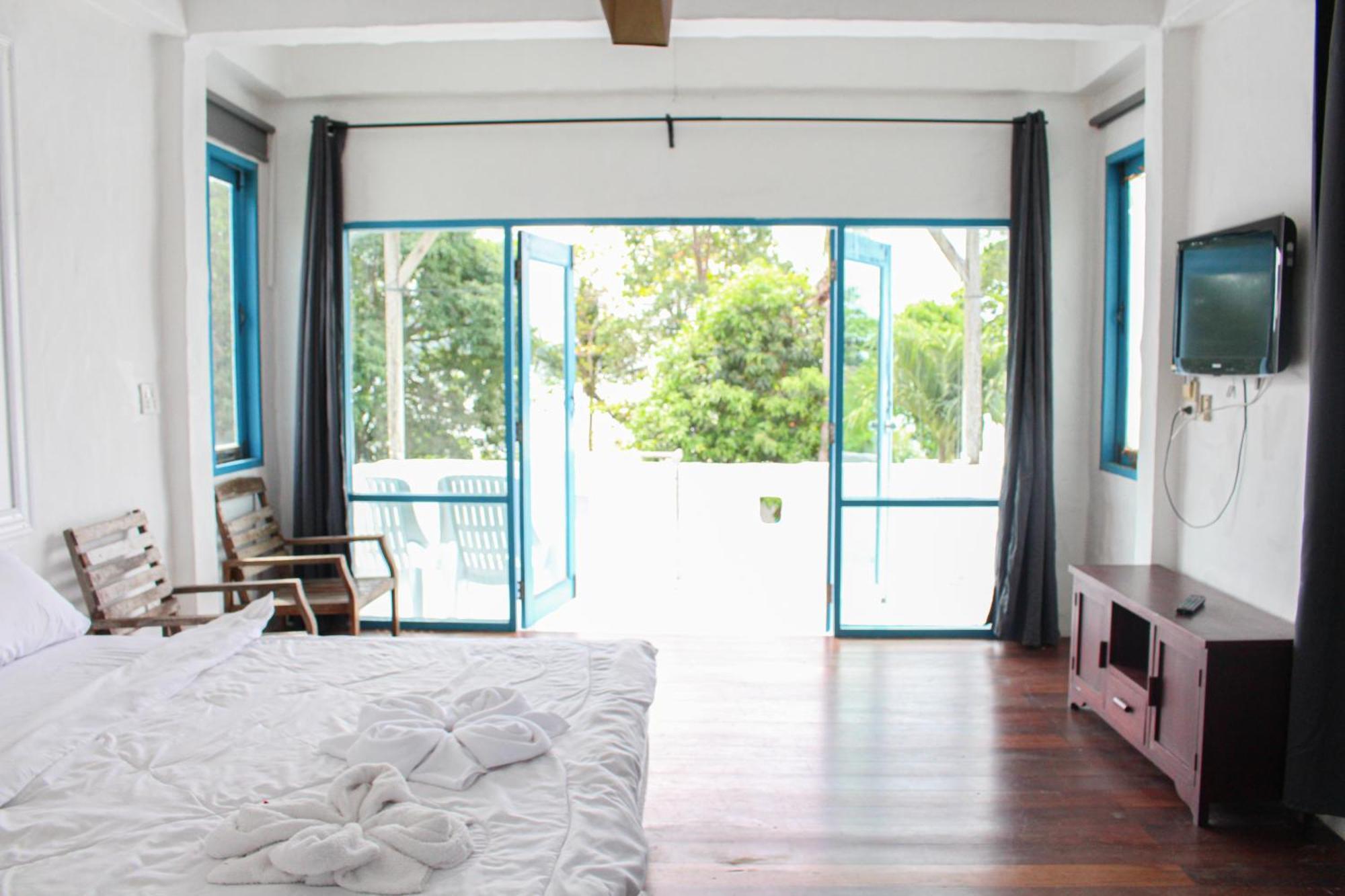 Отель Capital O 75411 Navagio​ Boutique​ Koh​ Chang​ Трат Экстерьер фото